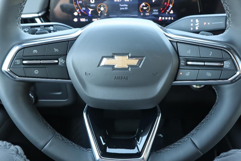 new 2025 Chevrolet Suburban car, priced at $81,795