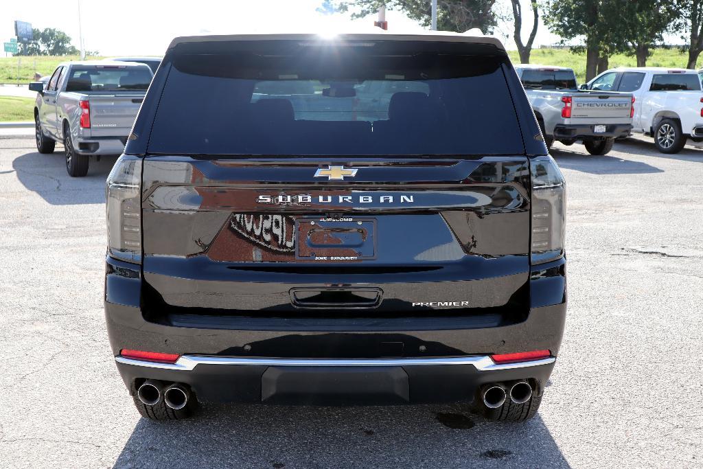 new 2025 Chevrolet Suburban car, priced at $81,795