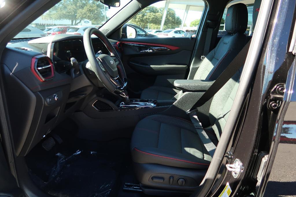 new 2025 Chevrolet TrailBlazer car, priced at $30,595