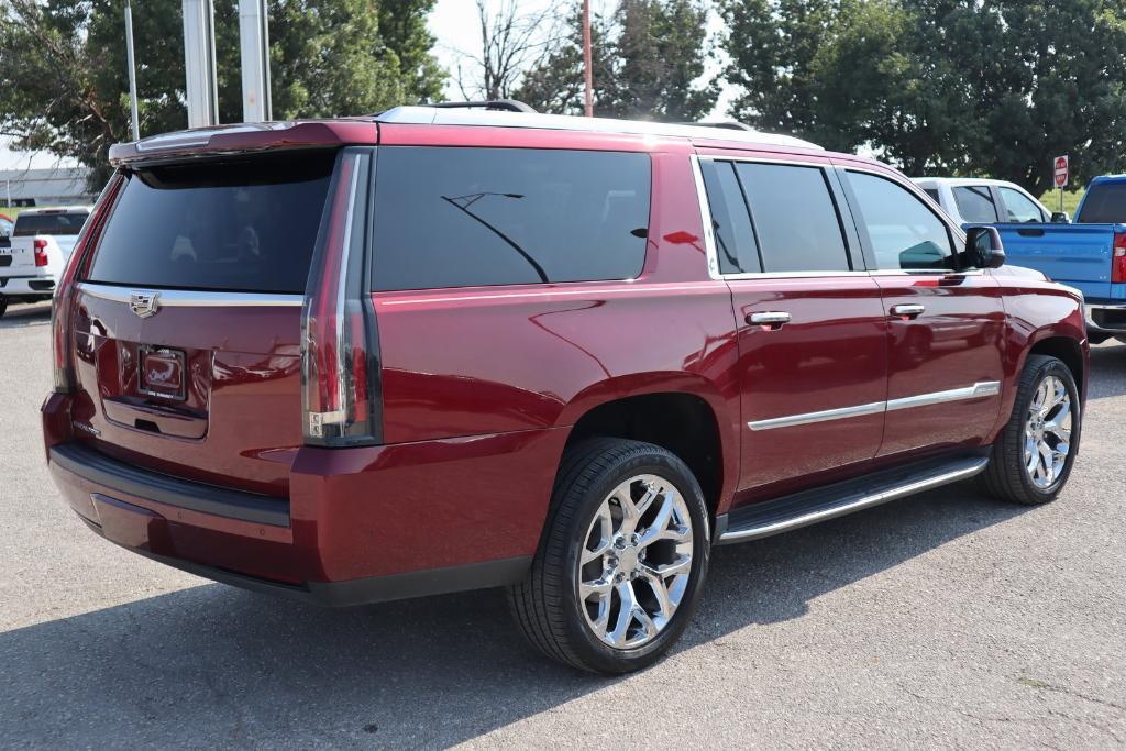 used 2017 Cadillac Escalade ESV car, priced at $25,977