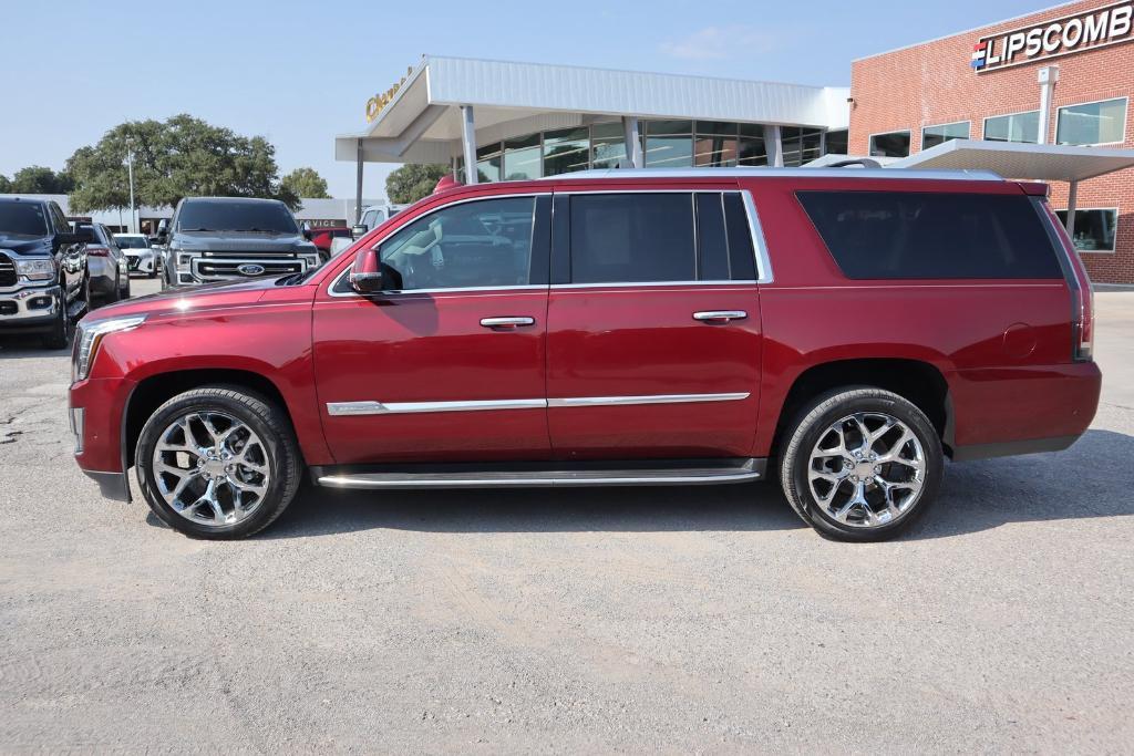 used 2017 Cadillac Escalade ESV car, priced at $25,977