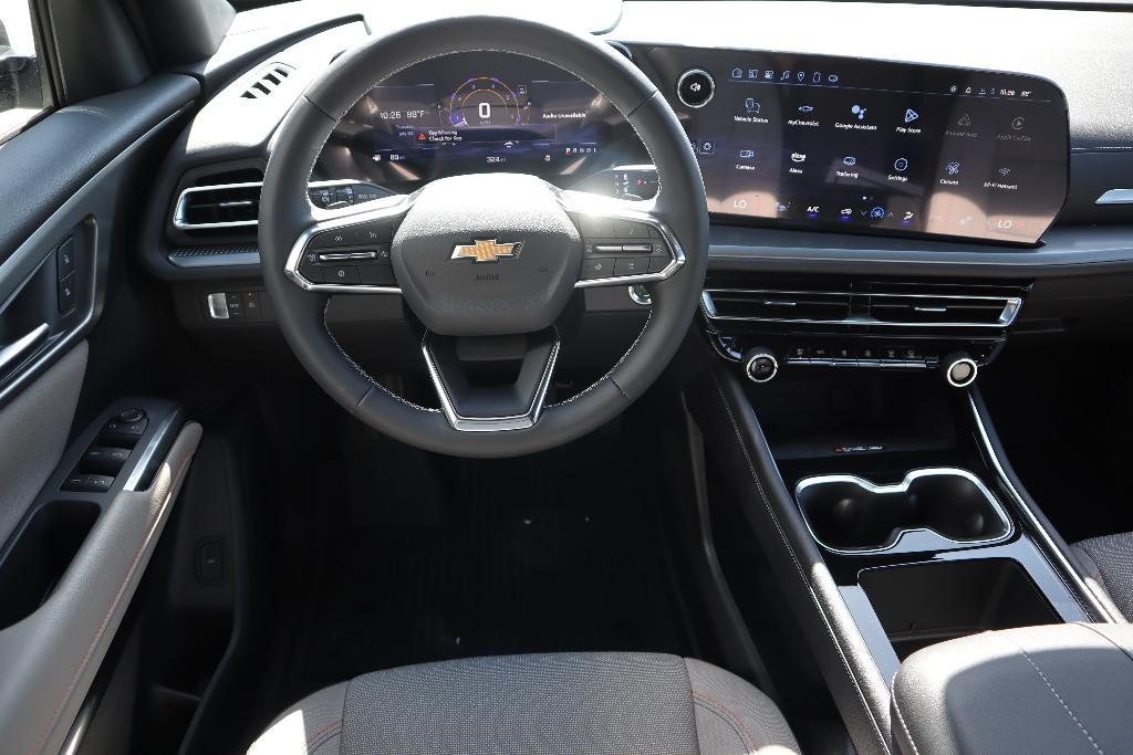 new 2025 Chevrolet Traverse car, priced at $42,350