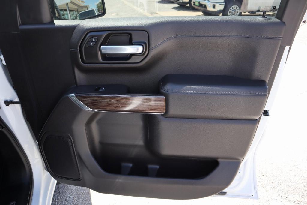 used 2021 Chevrolet Silverado 1500 car, priced at $33,977