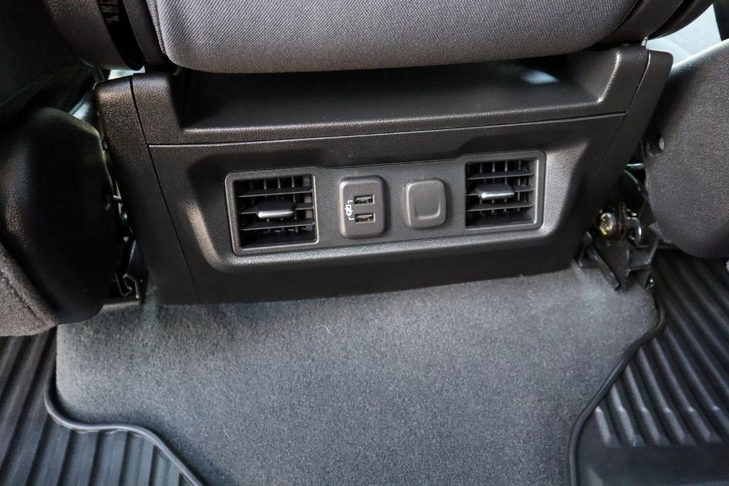 used 2021 Chevrolet Silverado 1500 car, priced at $33,977