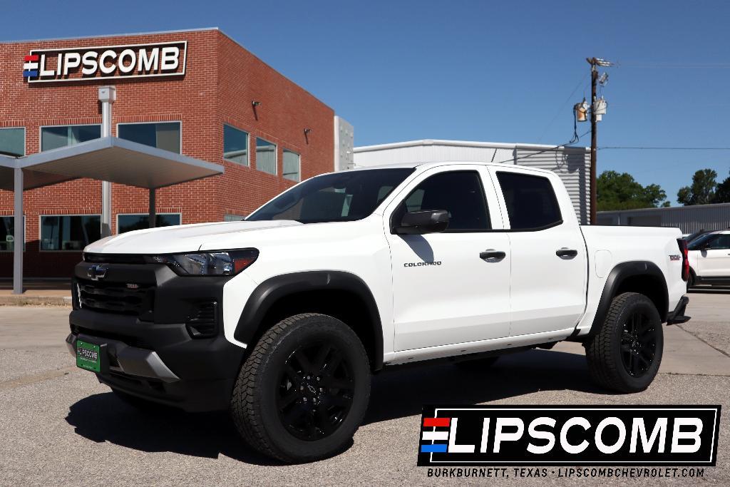 new 2025 Chevrolet Colorado car, priced at $41,020