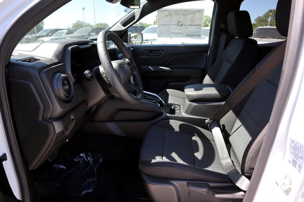 new 2025 Chevrolet Colorado car, priced at $41,020