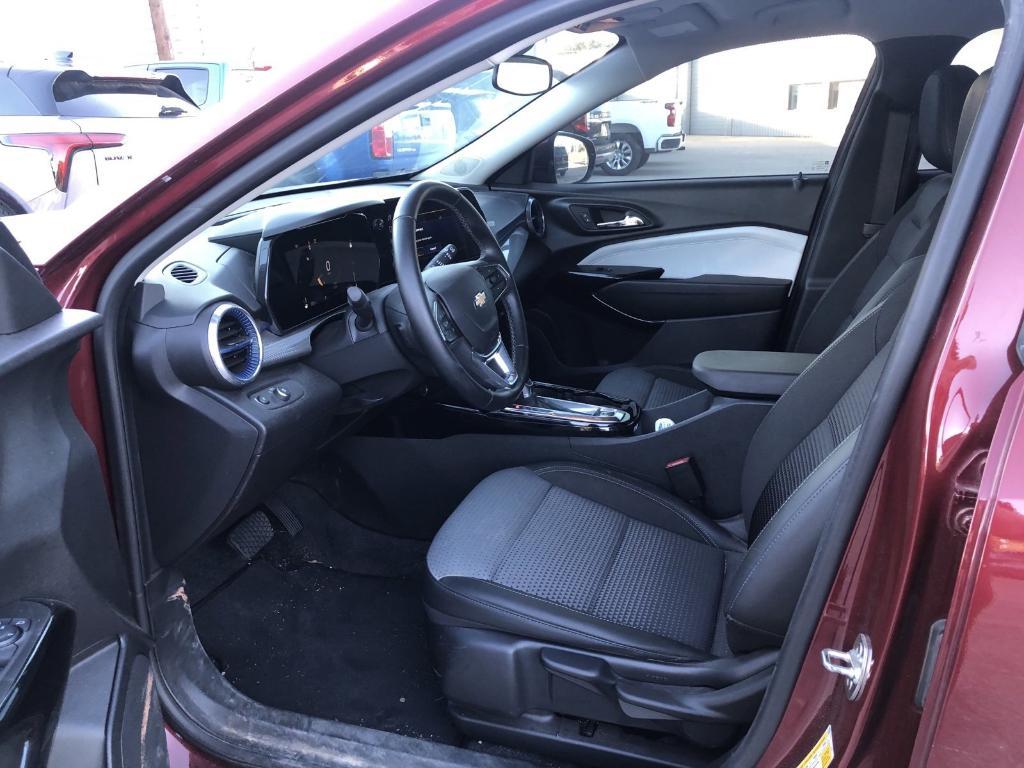 used 2024 Chevrolet Trax car