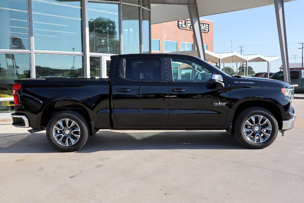 new 2025 Chevrolet Silverado 1500 car, priced at $45,740