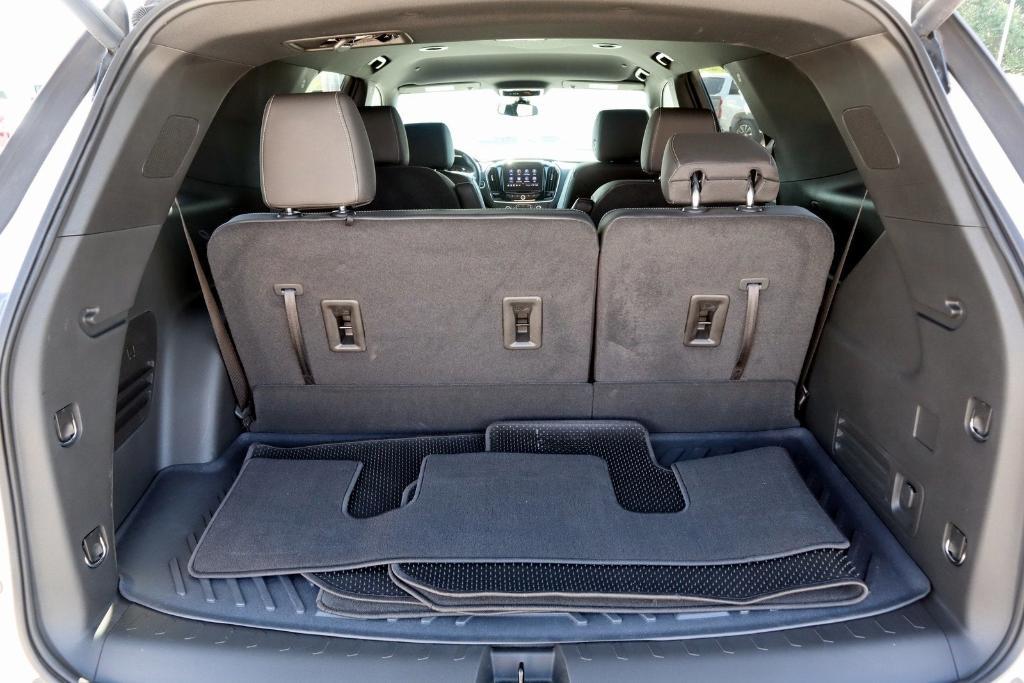used 2023 Chevrolet Traverse car, priced at $35,477
