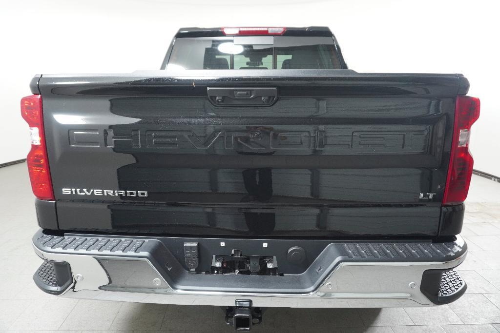 new 2025 Chevrolet Silverado 1500 car, priced at $50,195