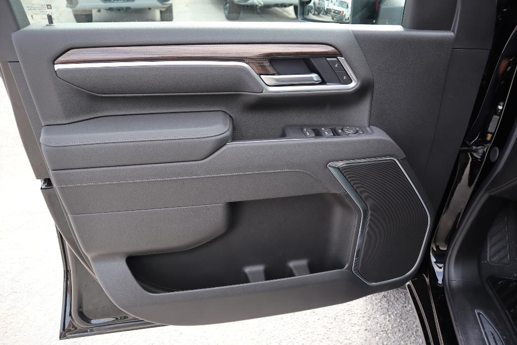 new 2025 Chevrolet Silverado 2500 car, priced at $59,150