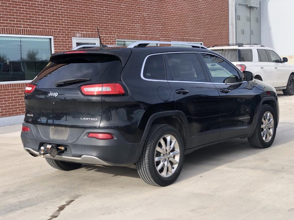 used 2016 Jeep Cherokee car, priced at $12,977