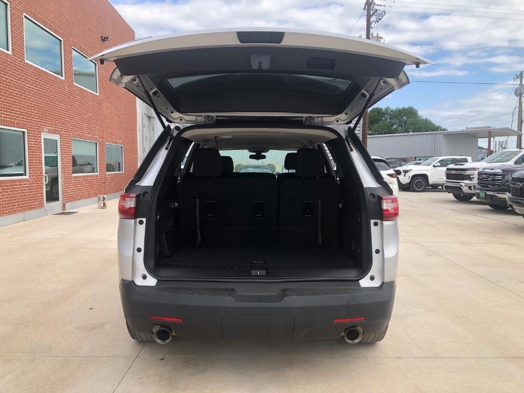 used 2020 Chevrolet Traverse car, priced at $25,977