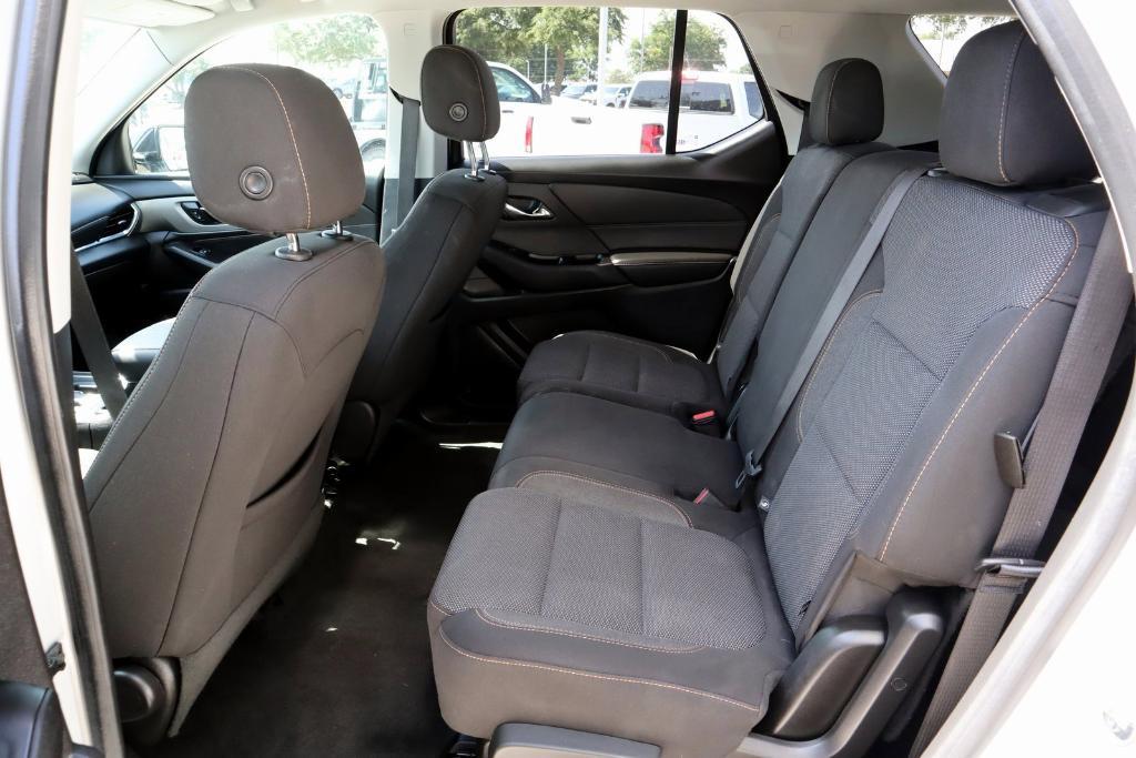 used 2020 Chevrolet Traverse car, priced at $21,977