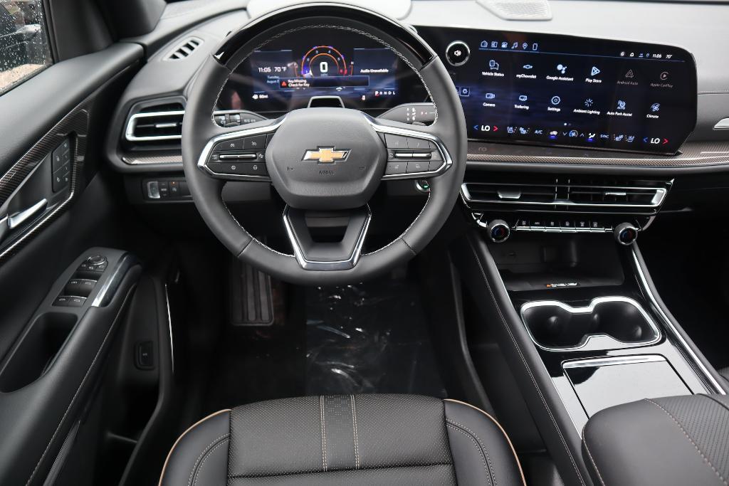 new 2026 Chevrolet Traverse car, priced at $57,290