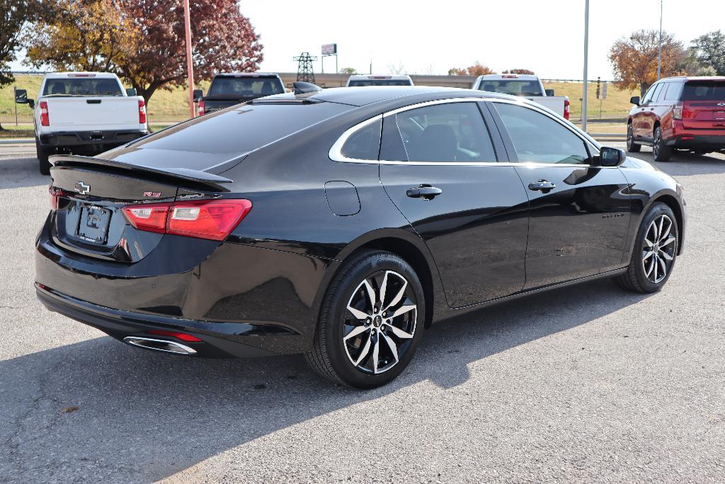 new 2025 Chevrolet Malibu car, priced at $25,995