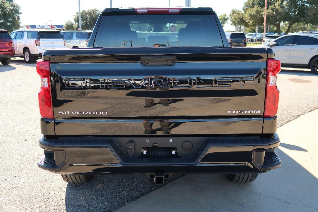 new 2025 Chevrolet Silverado 1500 car, priced at $42,545