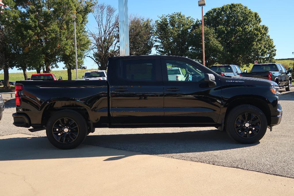 new 2025 Chevrolet Silverado 1500 car, priced at $42,545