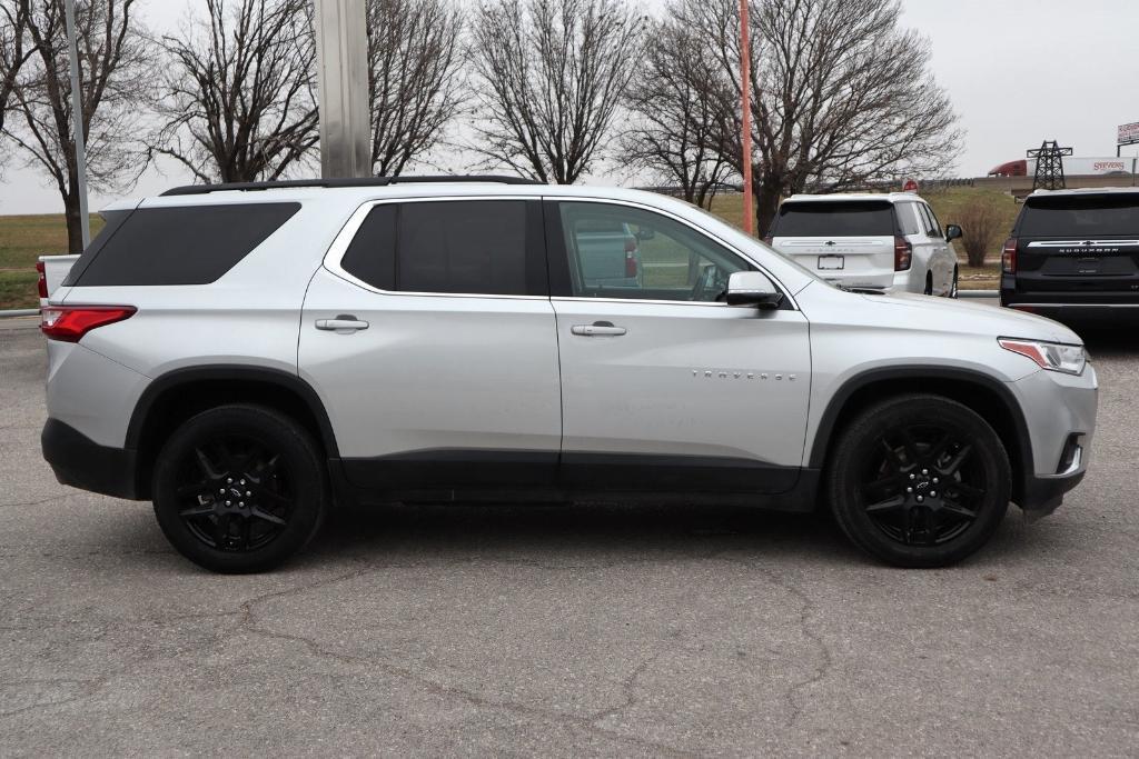 used 2020 Chevrolet Traverse car, priced at $22,977