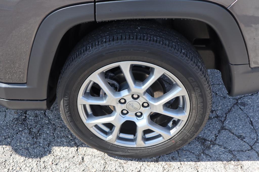 used 2022 Jeep Compass car, priced at $23,977