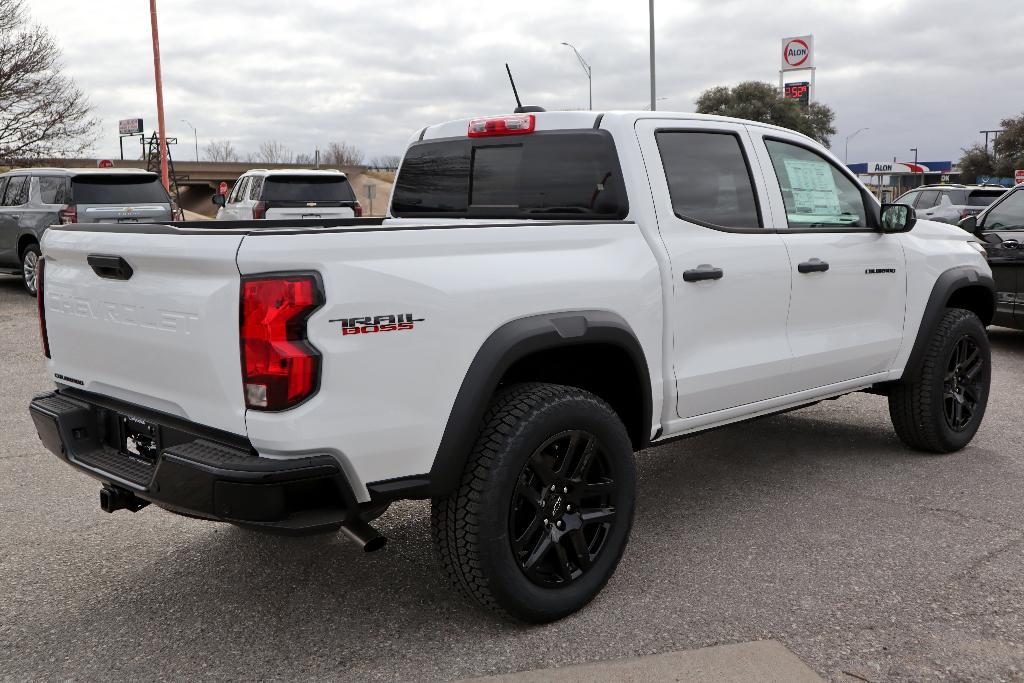 new 2025 Chevrolet Colorado car, priced at $42,015