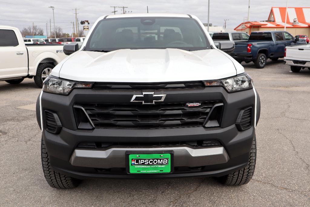 new 2025 Chevrolet Colorado car, priced at $42,015