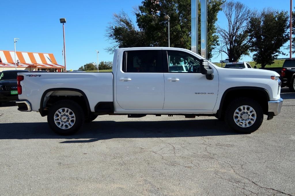 used 2022 Chevrolet Silverado 2500 car, priced at $42,977