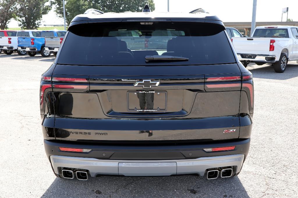 new 2025 Chevrolet Traverse car, priced at $55,070