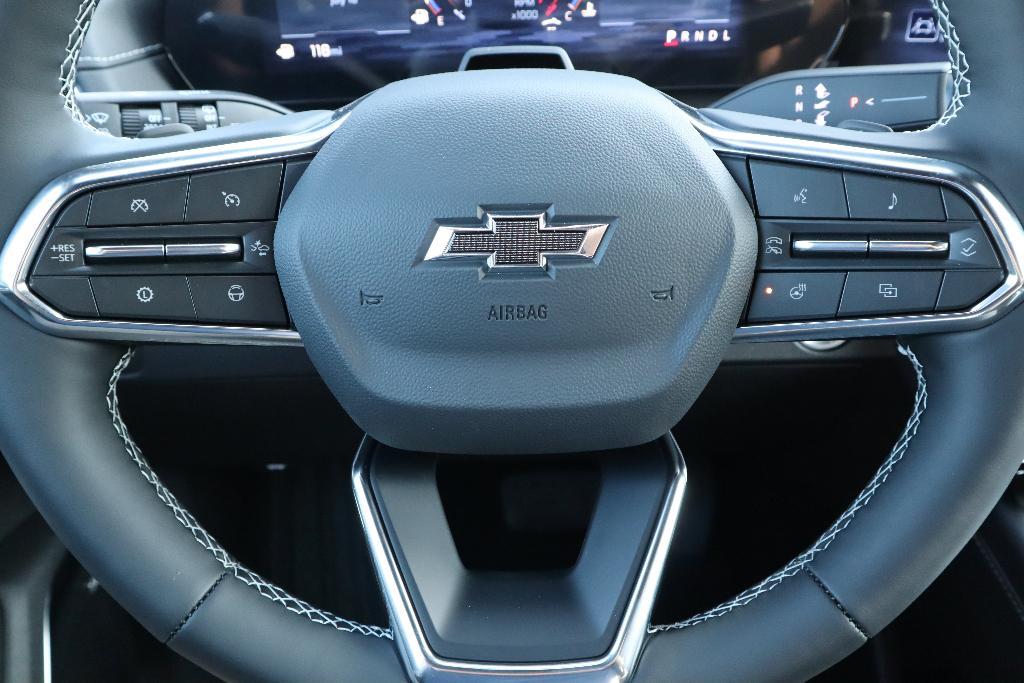 new 2025 Chevrolet Traverse car, priced at $49,915