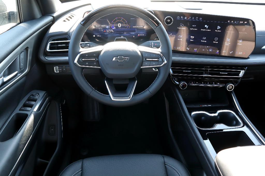 new 2025 Chevrolet Traverse car, priced at $49,915