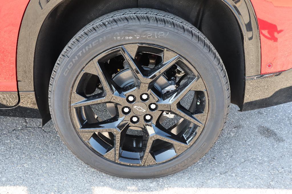 new 2025 Chevrolet Traverse car, priced at $56,455