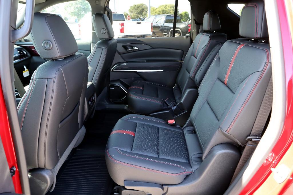 new 2025 Chevrolet Traverse car, priced at $56,455