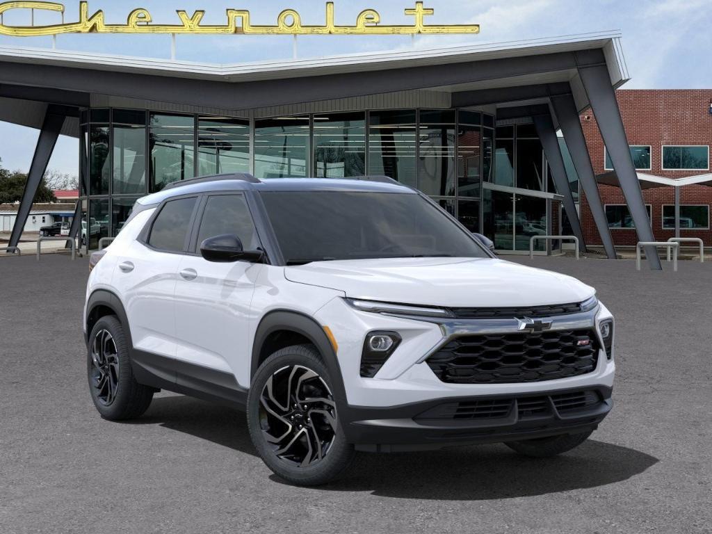 new 2025 Chevrolet TrailBlazer car, priced at $32,225