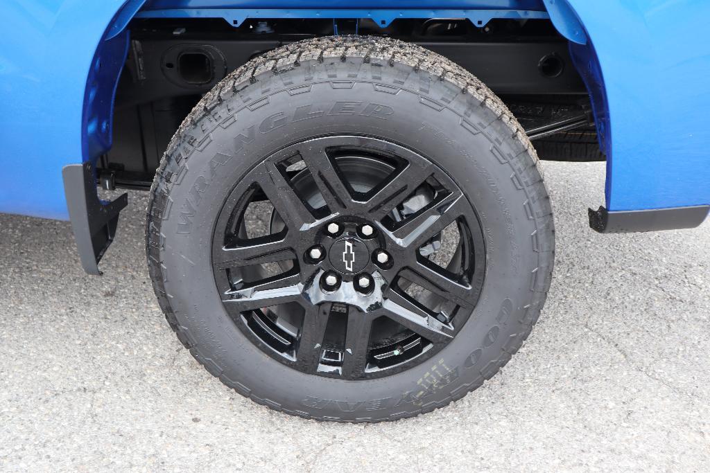 new 2025 Chevrolet Silverado 1500 car, priced at $43,485