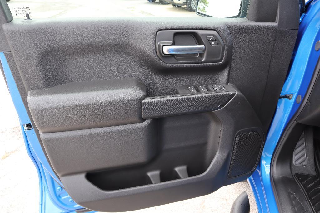 new 2025 Chevrolet Silverado 1500 car, priced at $43,485