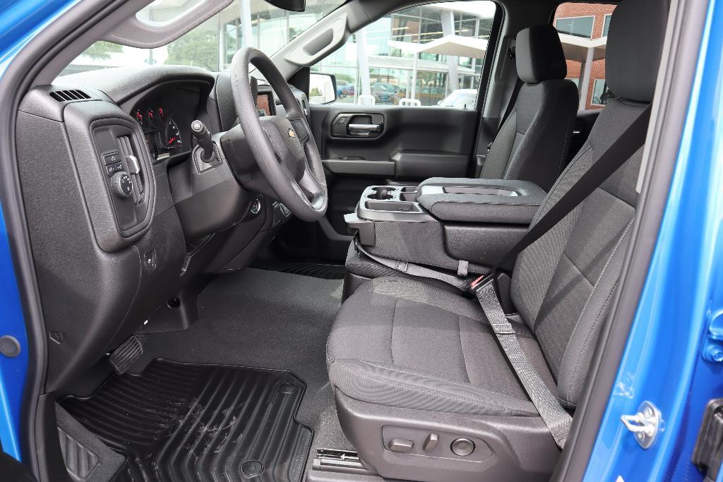 new 2025 Chevrolet Silverado 1500 car, priced at $43,485
