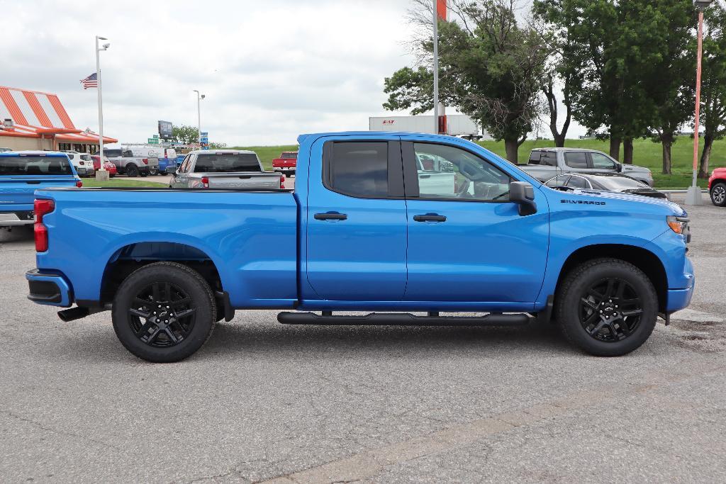 new 2025 Chevrolet Silverado 1500 car, priced at $43,485