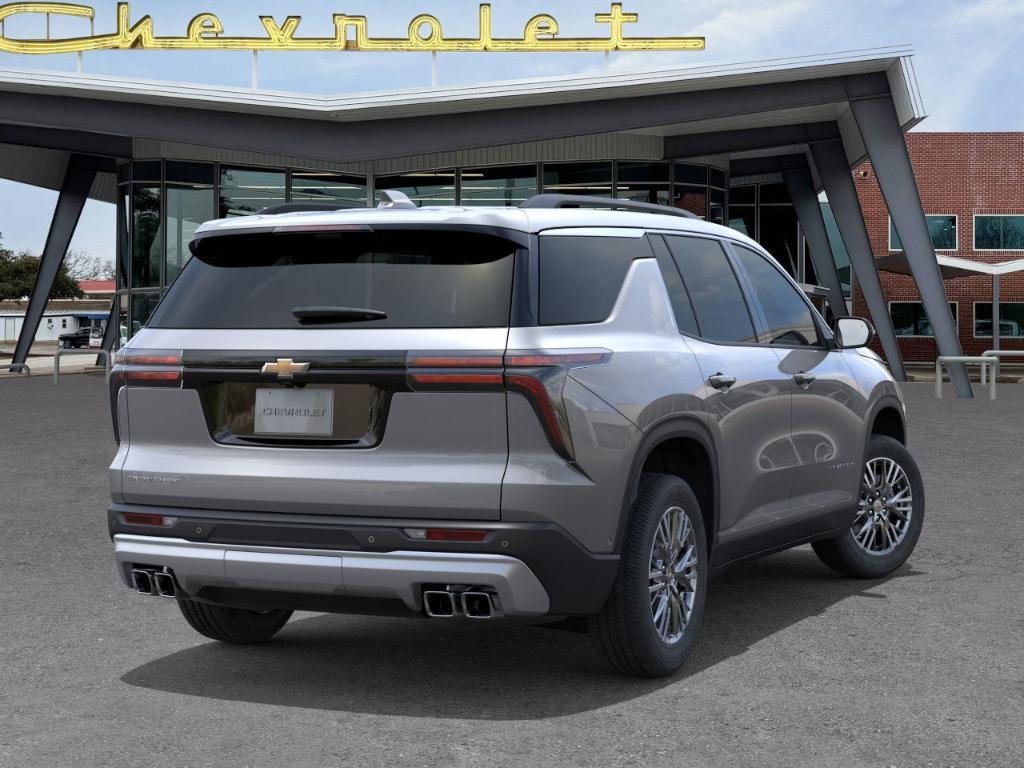 new 2026 Chevrolet Traverse car, priced at $44,215