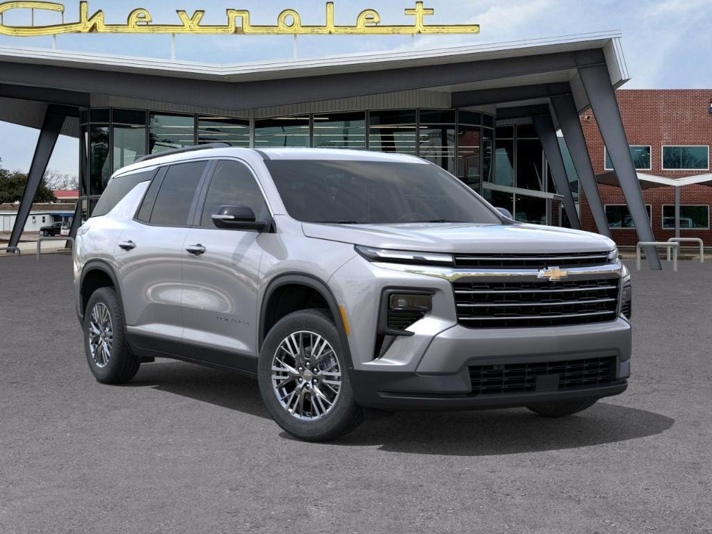 new 2026 Chevrolet Traverse car, priced at $44,215