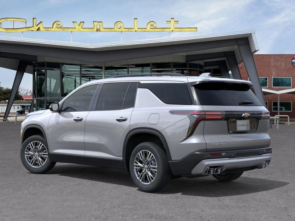 new 2026 Chevrolet Traverse car, priced at $44,215