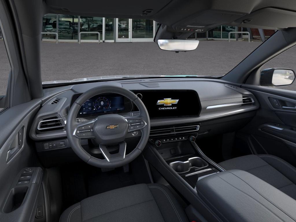 new 2026 Chevrolet Traverse car, priced at $44,215