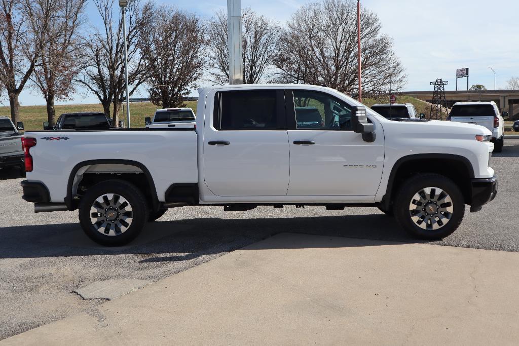 new 2025 Chevrolet Silverado 2500 car, priced at $63,590