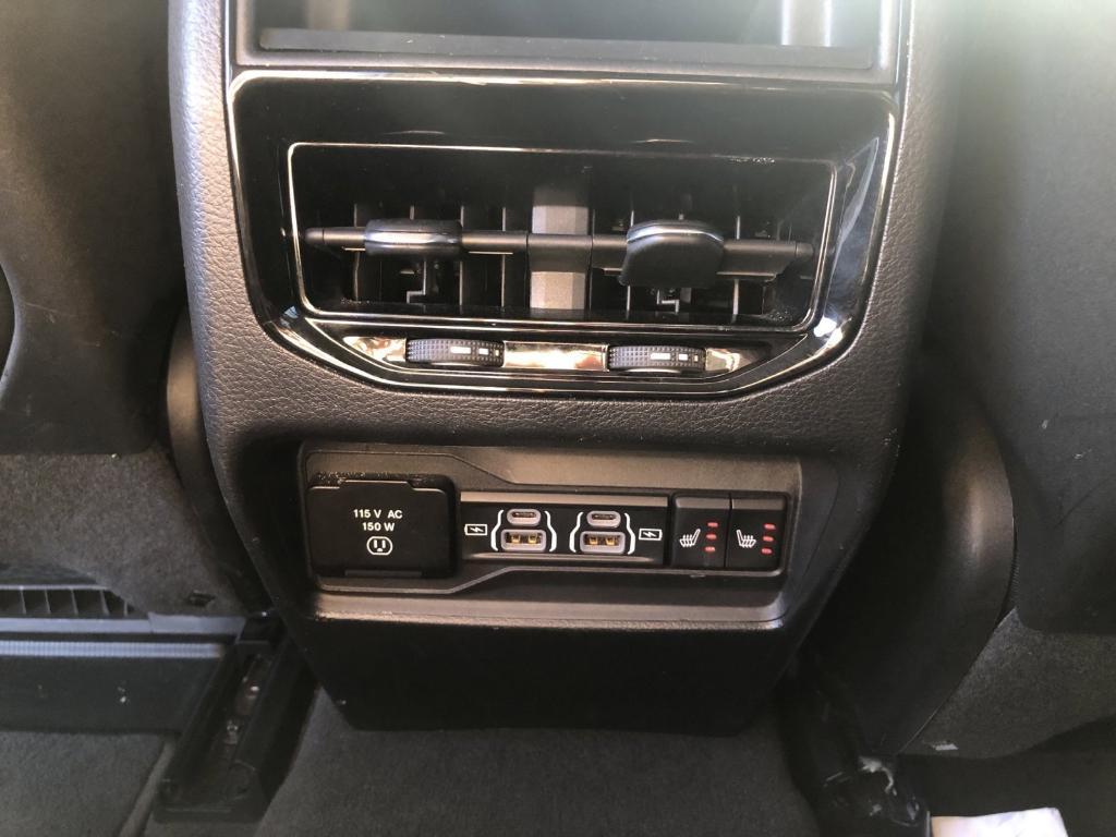 used 2023 Jeep Grand Cherokee car, priced at $29,977