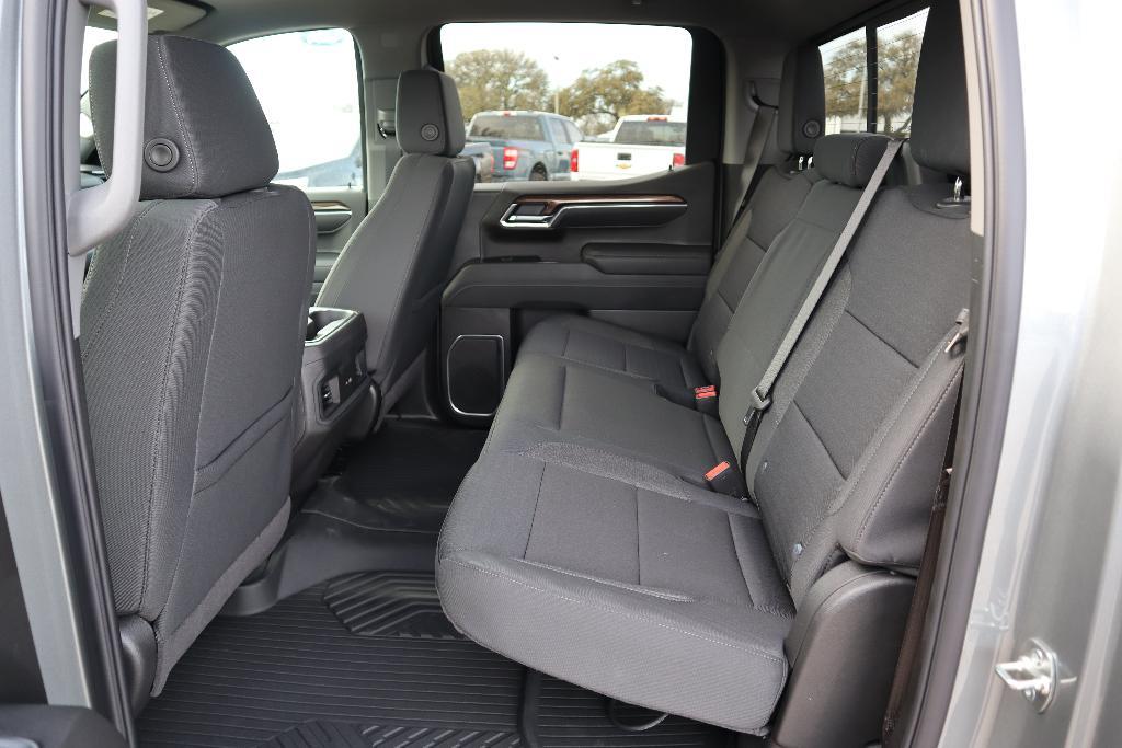 new 2025 Chevrolet Silverado 1500 car, priced at $61,670