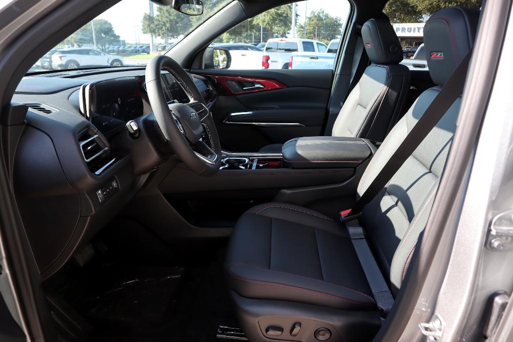 new 2026 Chevrolet Traverse car, priced at $52,295