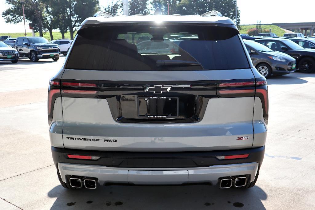 new 2026 Chevrolet Traverse car, priced at $52,295
