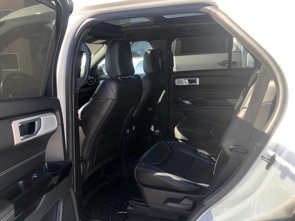 used 2022 Ford Explorer car