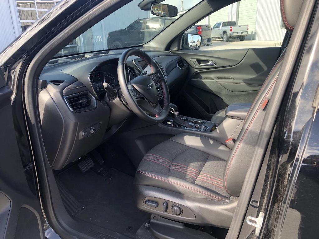 used 2023 Chevrolet Equinox car, priced at $26,977