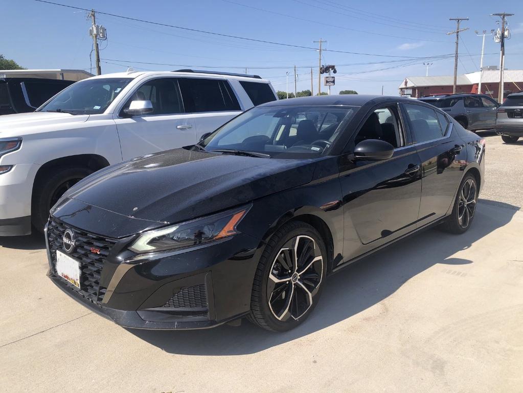used 2024 Nissan Altima car
