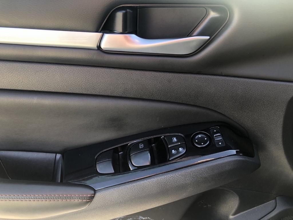 used 2024 Nissan Altima car